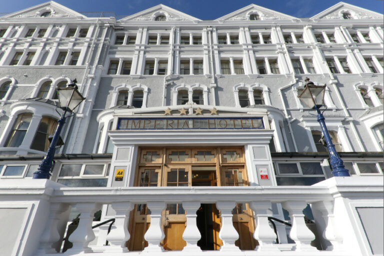 Why You Should Choose a Seafront Hotel in Llandudno This Summer
